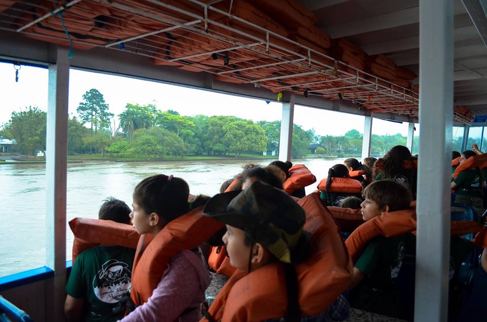 04 - Passeio Barco Martin Pescador.jpg